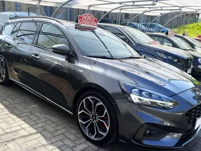 Usata Ford Focus ST-Line 120 CV (88 kW) 2019 Grigio Furgone