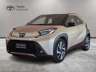 Occasion Toyota Aygo X Lounge 72 ch (52 kW) 2024 Gris SUV