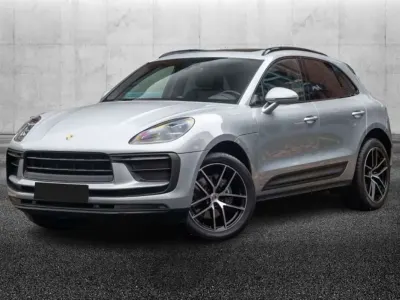 Usata Porsche Macan 265 CV (194 kW) 2023 Argento SUV
