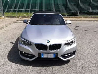 Usata BMW 220 Sport Line 190 CV (139 kW) 2016 Argento Cabrio