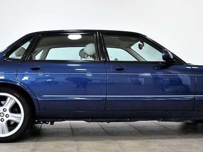Usata Jaguar XJR 363 CV (266 kW) 1998 Blu/azzurro Berlina