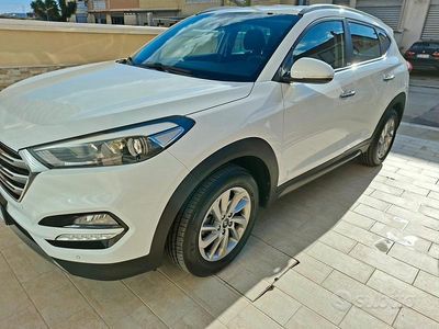 Usata Hyundai Tucson Xpossible 116 CV (85 kW) 2016 Bianco SUV