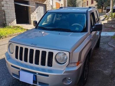 Usata Jeep Patriot Limited 174 CV (127 kW) 2010 Grigio SUV