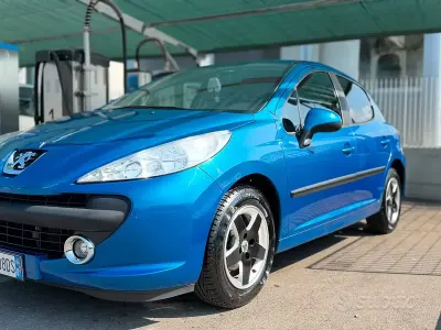 Usata Peugeot 207 88 CV (64 kW) 2006 Bluazzurro Berlina