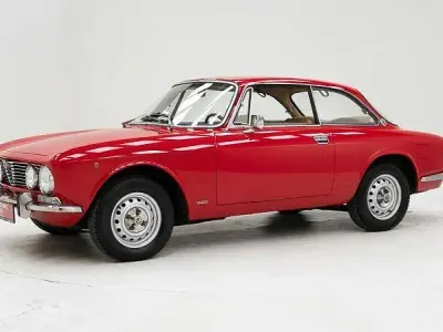 Usata Alfa Romeo 2000 Veloce 131 CV (96 kW) 1974 Altri Coupé