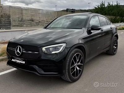 Usata Mercedes GLC300 Premium 245 CV (180 kW) 2019 Nero SUV