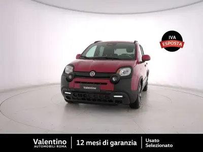 Usata Fiat Panda Cross Cross 69 CV (50 kW) 2025 Rosso Utilitaria