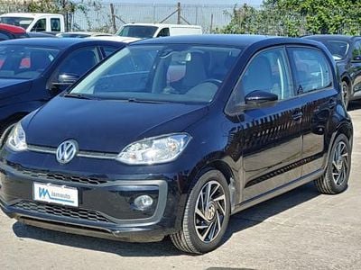 Usata VW up! move up! 60 CV (44 kW) 2019 Nero Utilitaria