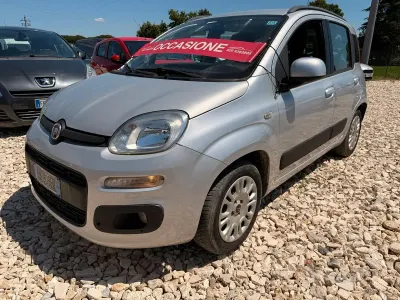 Usata Fiat Panda Lounge 69 CV (50 kW) 2013 Grigio Utilitaria