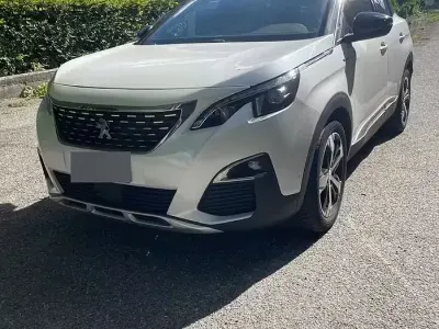 Usata Peugeot 3008 GT-line 131 CV (96 kW) 2018 Bianco SUV