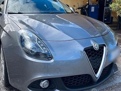 Usata Alfa Romeo Giulietta Super 120 CV (88 kW) 2017 Grigio Berlina