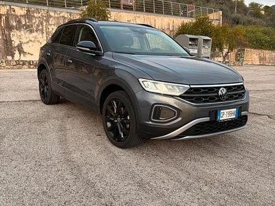 Usata VW T-Roc 2023 Grigio SUV