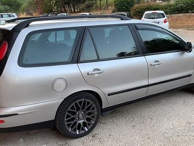 Usata Fiat Marea Weekend 105 CV (77 kW) 2000 Grigio Station wagon