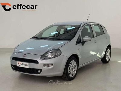 Usata Fiat Punto Lounge 85 CV (62 kW) 2015 Argento Utilitaria