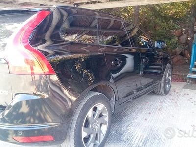 Usata Volvo XC60 136 CV (100 kW) 2015 Nero SUV