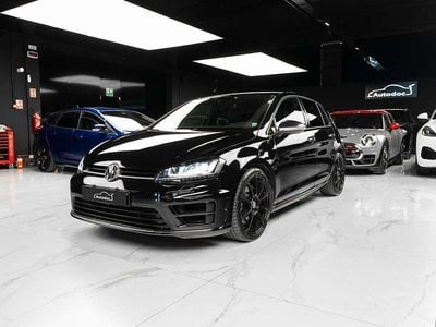 Usado VW Golf VII R 300 CV (220 kW) 2015 Negro Berlina