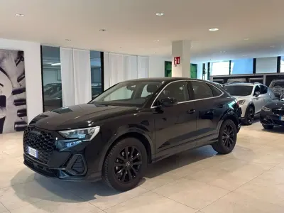 Usata Audi Q3 150 CV (110 kW) 2022 Nero SUV