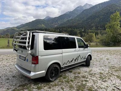 Usata VW Caravelle 150 CV (110 kW) 2015 Argento Furgone