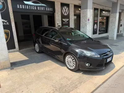 Usata Ford Focus Titanium 115 CV (84 kW) 2012 Nero Station wagon