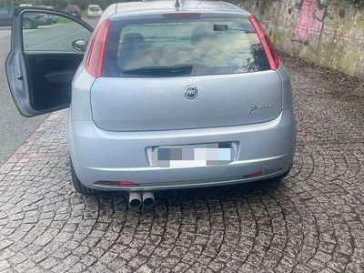 Usata Fiat Grande Punto Active 65 CV (47 kW) 2007 Grigio Utilitaria