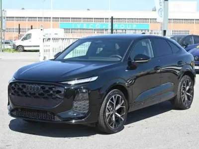 Nuova Audi Q3 Sportback 150 CV (110 kW) 2026 Nero SUV