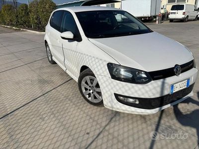 Usata VW Polo 90 CV (66 kW) 2011 Bianco Utilitaria