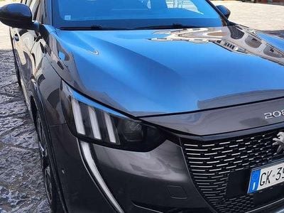 Usata Peugeot 208 GT 131 CV (96 kW) 2022 Grigio Utilitaria