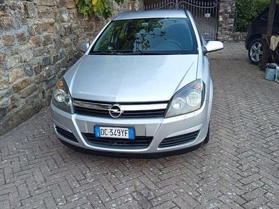Usata Opel Astra 80 CV (58 kW) 2007 Station wagon