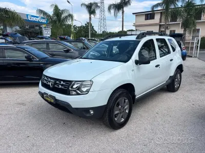 Usata Dacia Duster 114 CV (83 kW) 2018 Bianco SUV