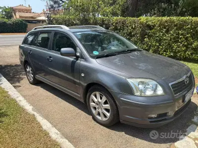 Usata Toyota Avensis