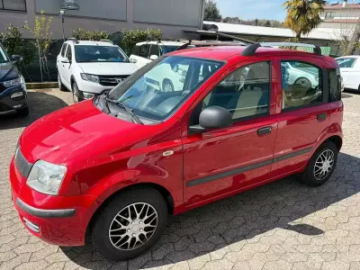 Gebraucht Fiat Panda Classica 69 PS (50 kW) 2012 Rot Kleinwagen