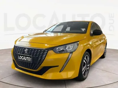 Usata Peugeot 208 Allure 101 CV (74 kW) 2023 Giallo Utilitaria