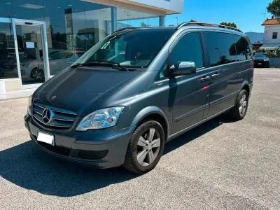 Usata Mercedes Viano 163 CV (119 kW) 2014 Grigio Monovolume