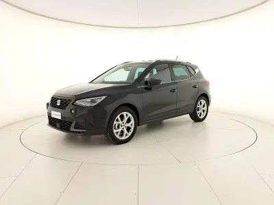 Usata Seat Arona FR 95 CV (69 kW) 2025 Nero midnight SUV