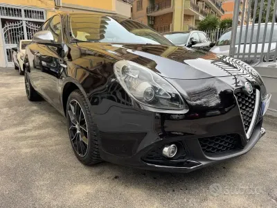 Usata Alfa Romeo Giulietta 120 CV (88 kW) 2016 Nero Utilitaria