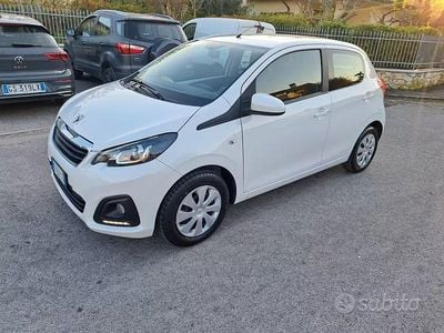 Usata Peugeot 108 Active 72 CV (52 kW) 2018 Bianco Berlina