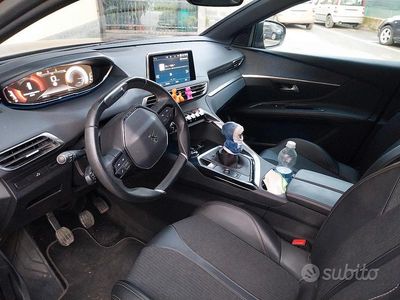 Usata Peugeot 3008 GT-line 150 CV (110 kW) 2020 Marrone SUV