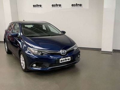 Toyota Auris Hybrid