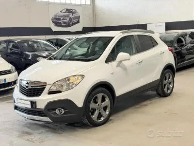 Usata Opel Mokka Cosmo 131 CV (96 kW) 2014 Bianco SUV