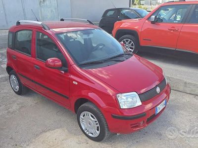 Usata Fiat Panda 85 CV (62 kW) 2012 Rosso Utilitaria