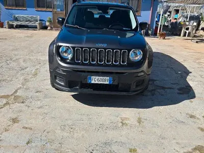 Usata Jeep Renegade Sport 120 CV (88 kW) 2016 SUV