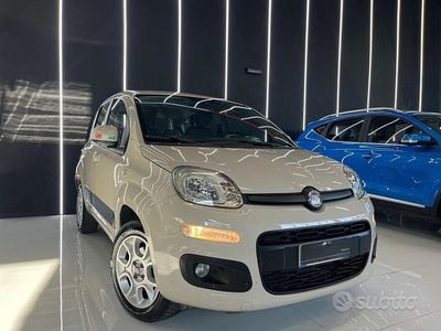 Usata Fiat Panda Lounge 86 CV (63 kW) 2014 Beige Utilitaria
