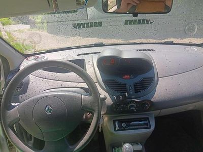 Usata Renault Twingo 58 CV (42 kW) 2007 Argento Utilitaria