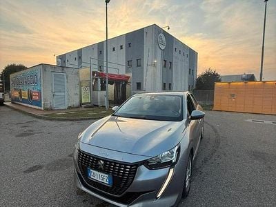 Usata Peugeot 208 Active 102 CV (75 kW) 2020 Grigio Utilitaria