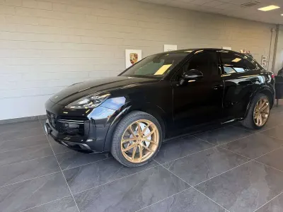 Usata Porsche Cayenne Turbo 560 CV (411 kW) 2019 Nero SUV