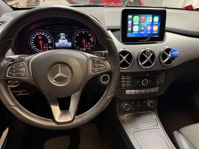 Käytetty Mercedes B200 136 HP (100 kW) 2016 Tila-auto