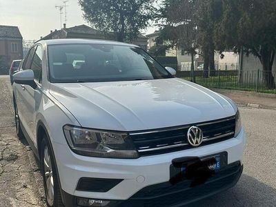 usata VW Tiguan Tiguan 1.6 TDI SCR Urban BlueMotion Technology