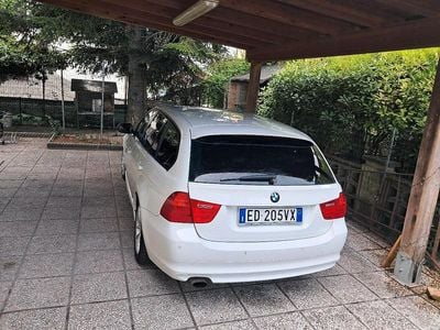 Usata BMW 316 116 CV (85 kW) 2011 Bianco Station wagon