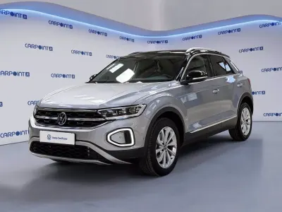 Usata VW T-Roc Style 150 CV (110 kW) 2023 Grigio SUV