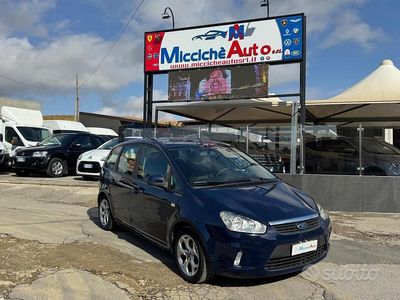 Käytetty Ford C-MAX Titanium 116 HP (85 kW) 2011 Sininen Tila-auto